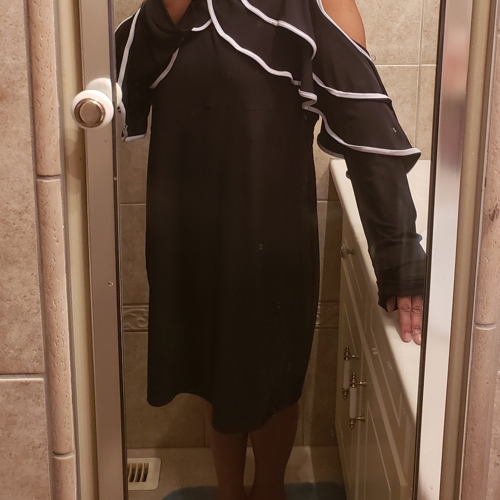 Black and white dress (XXL)